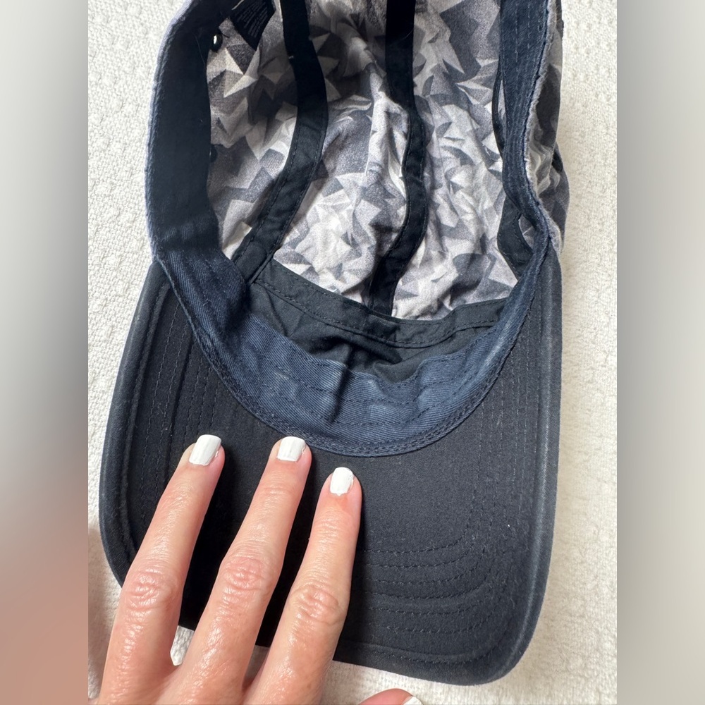 Jordan Black and Gray Camo Hat Cap One size - Picture 8 of 11